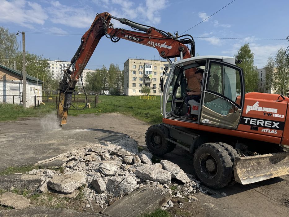 Послуги Екскаватора гідромолота Atlas-Terex