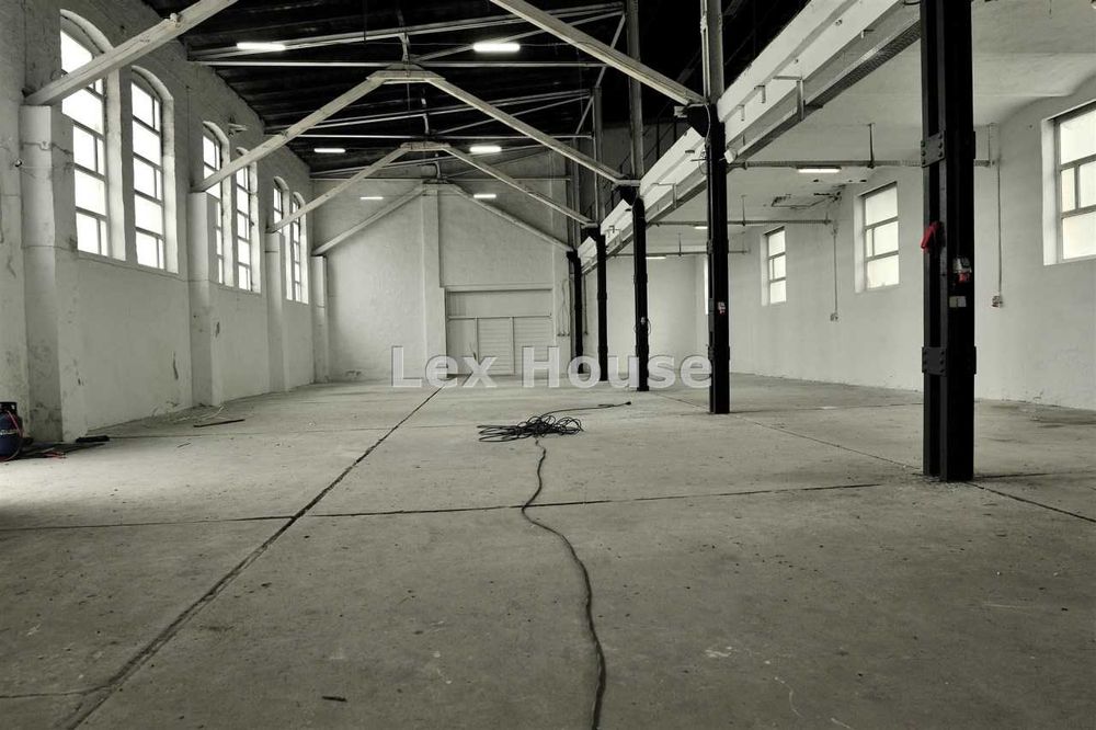 wynajme hale magazynową o powierzchni 700m2 w Loekcnitz, Niemcy