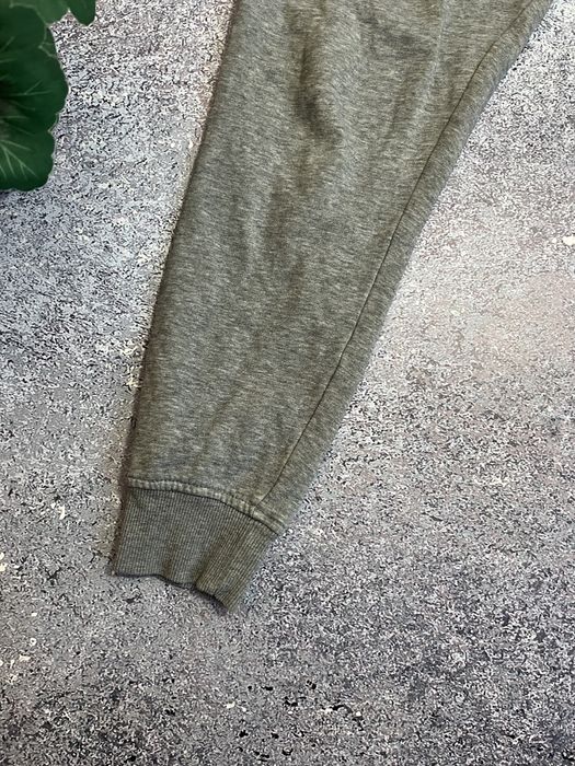 Серые спортивные штаны мужские Gymshark (Оригинал)