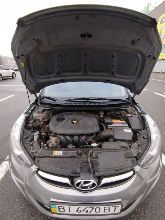 Продам Hyundai ELANTRA