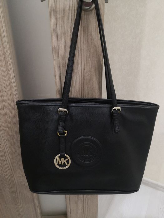 Жіноча сумка Michael Kors