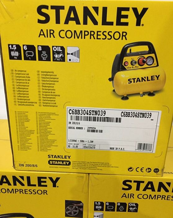Повітряний безоливний компресор Stanley STN039 Безмасляный компрессор
