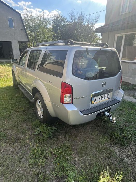 продам автомобіль Nisan Patfinder в чудовому стані