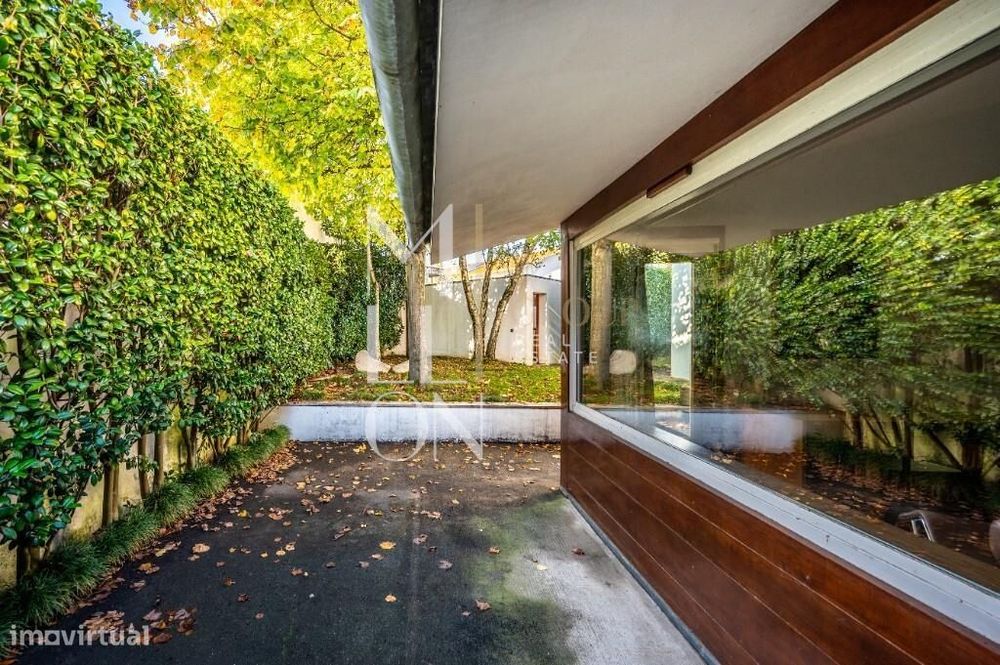 Moradia projetada pelo Arquiteto Siza Vieira, em Matosinhos