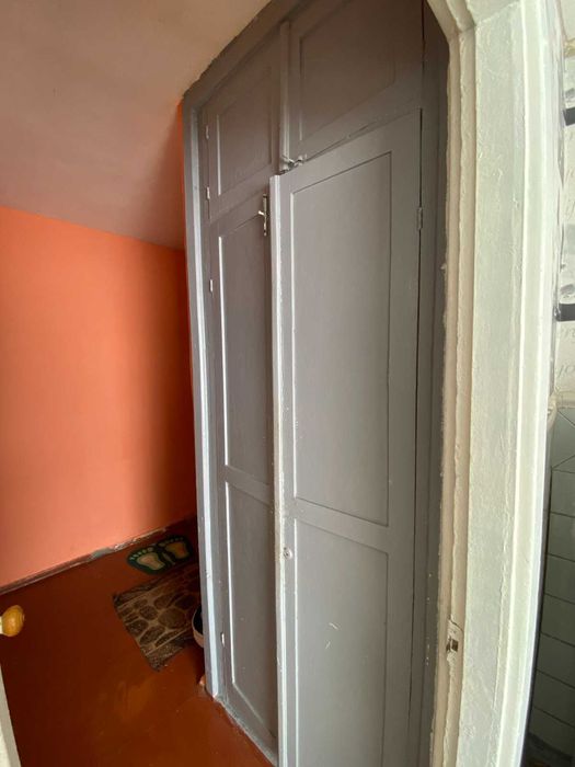 Продам 2-ка на Довженка