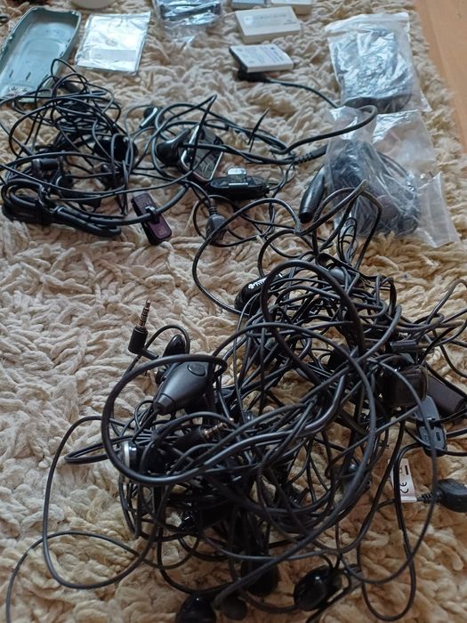 Zestaw GSM różne telefony, akcesoria, IPhone Nokia Samsung Ipaq Hp