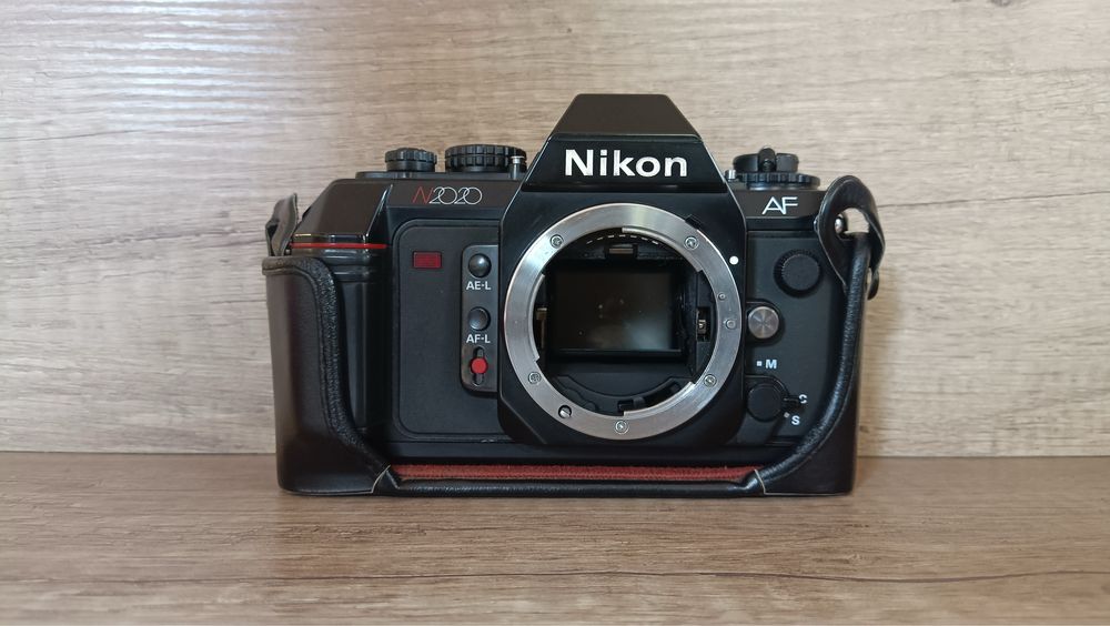 nikon f4 - купити плівкові фотоапарати - Ціна на OLX.ua