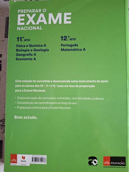 Livro exame 11.ano Fisica e Quimica