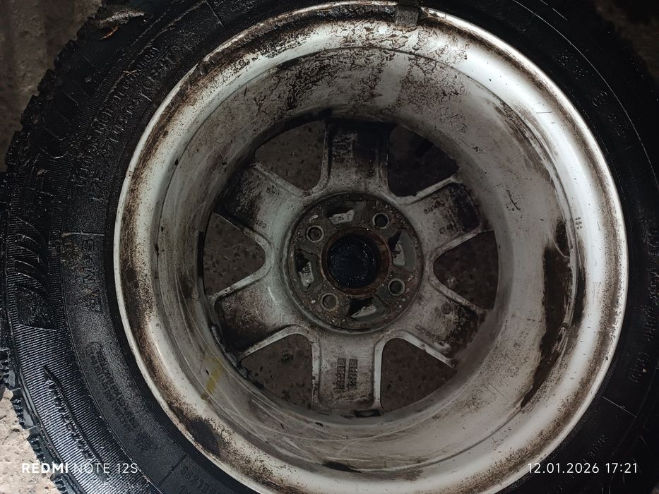 Диски литі R 14 Volkswagen 4*100 зимня резина 185*65 і 175*70 в сборі