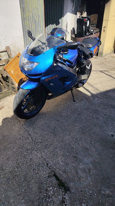 Kawasaki zx9r impecável, aceito trocas