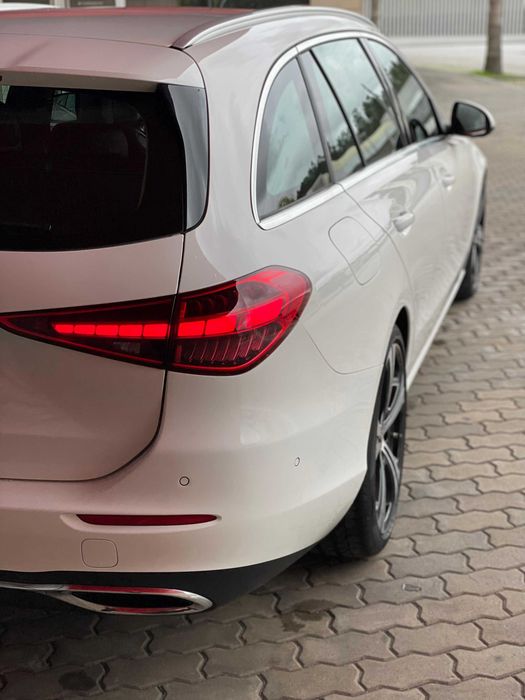 Mercedes-Benz C 220 D