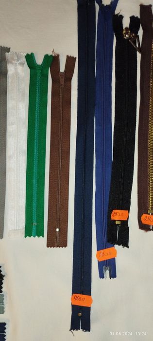 Продаю застёжки молния.