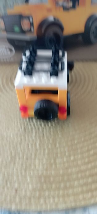 Land Rover Defender Lego