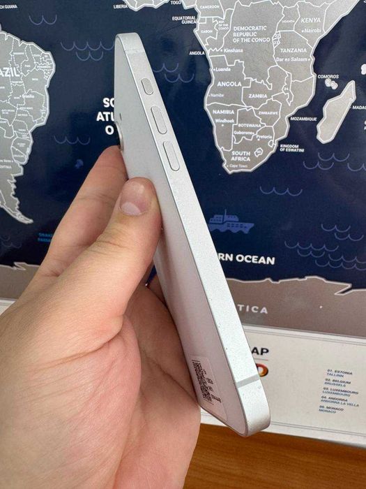 Apple Iphone 16e 128Gb White Neverlock