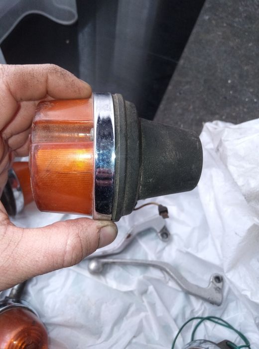 Поворотники,ручки Ява запчасті