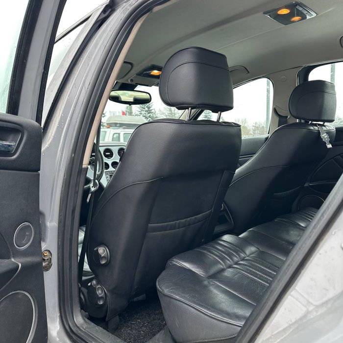 Na sprzedaz Alfa Romeo z silnikem 1.9 TDI/gwaracnja/super stan//