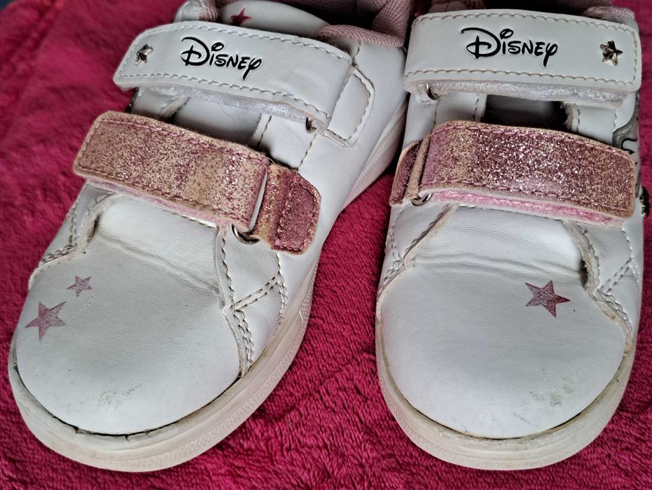 Buty, adidasy dla dziewczynki rozm. 27