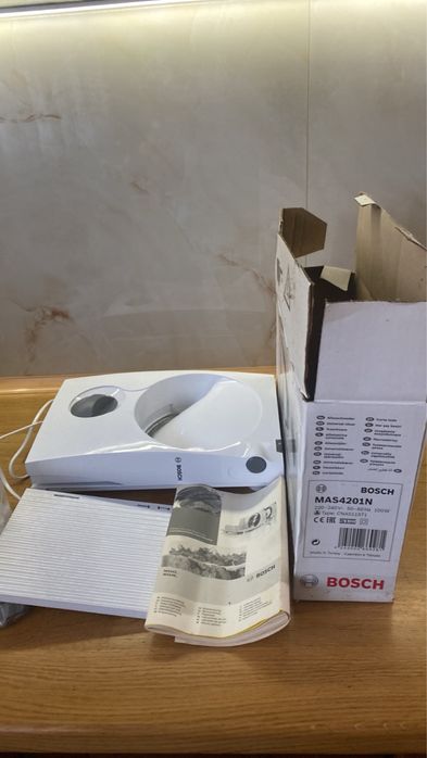 Пристрій для нарізки мясних виробів овочів