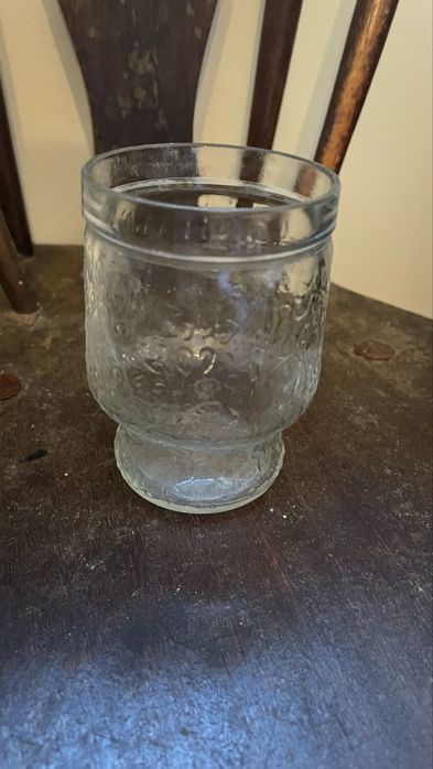 Pequeno Copo De Vidro