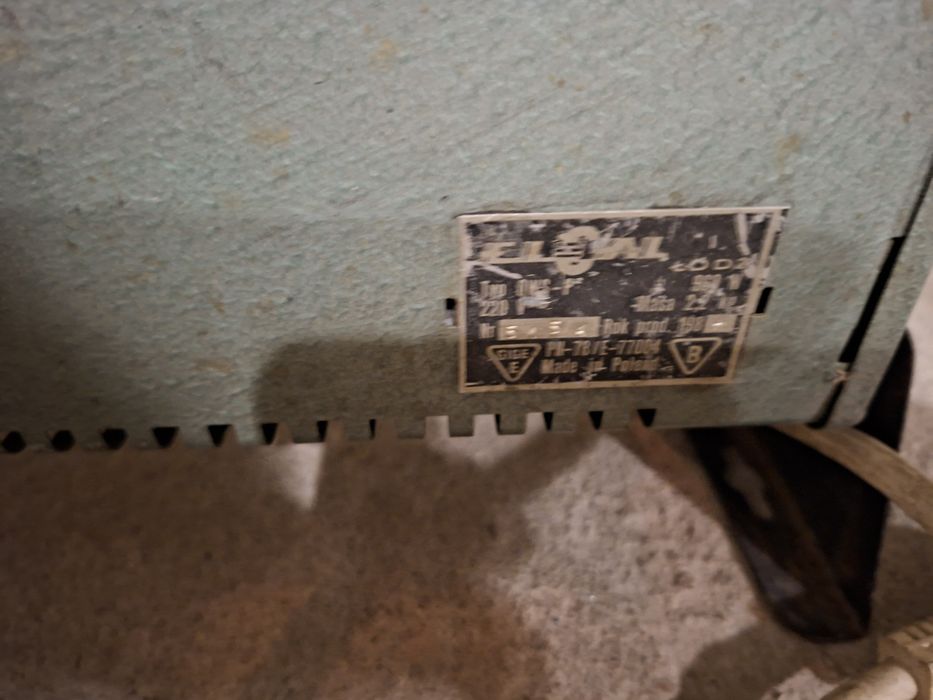 Grzejnik elektryczny z prl