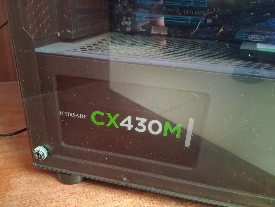 Pc gaming secretária