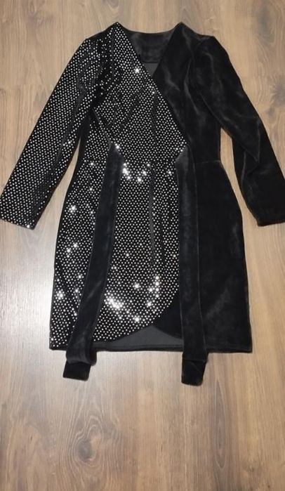 Сукня святкова розмір S