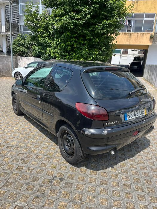 Peugeot 206. 2002  1.4  hdi gasoleo comercial