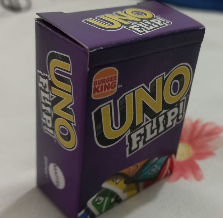 Mini uno flip burger king