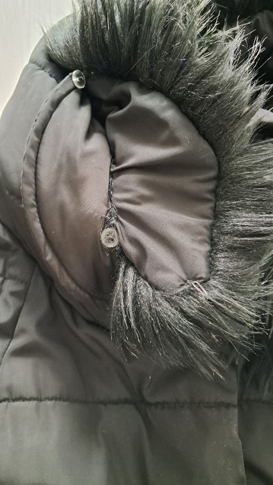 Ocieplana kurtka z kapturem