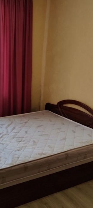 Здаю кімнату в гуртожитку