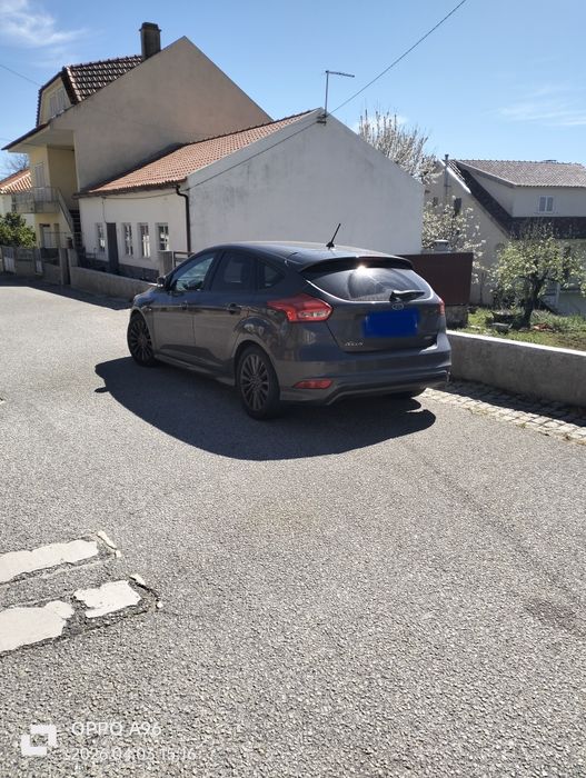 Vendo Ford Focus