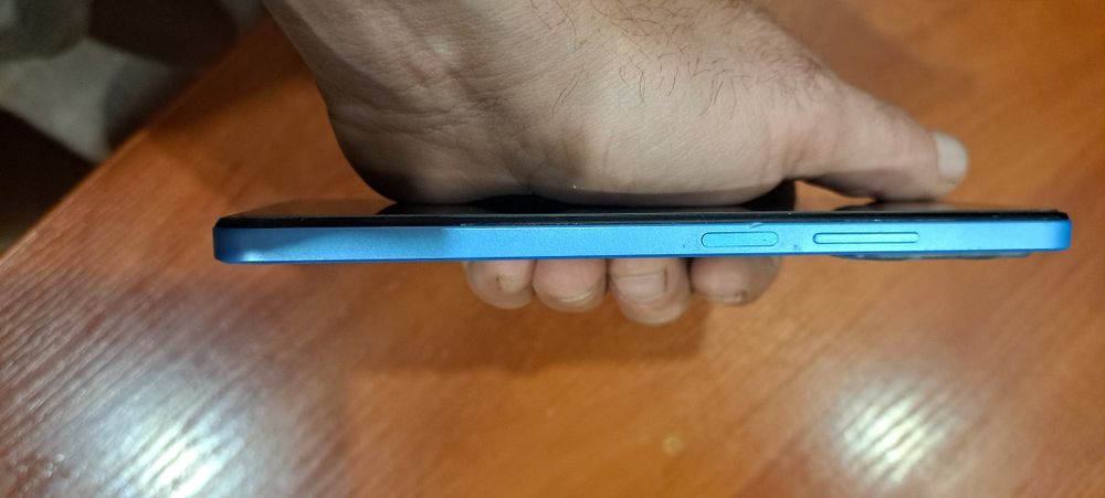 Продам Redmi note 12