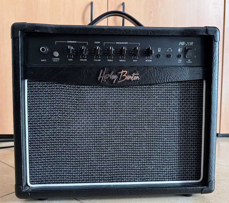 Amplificador Harley Benton HB-20R