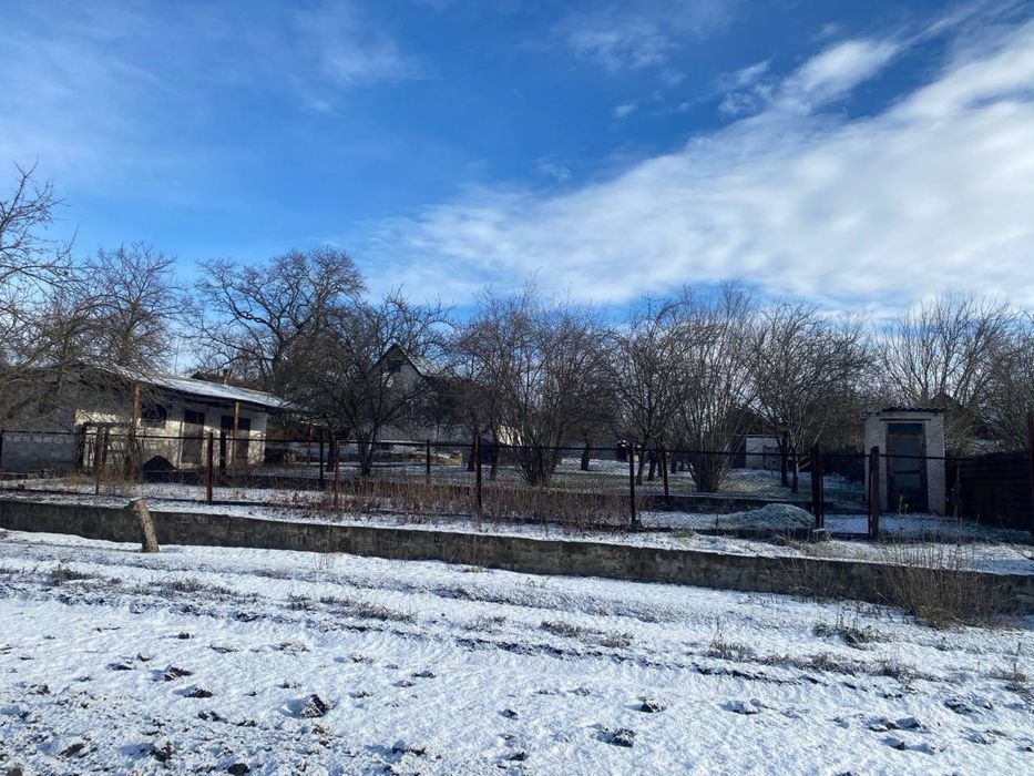 Продам затишний будинок біля річки, ділянка 40 соток