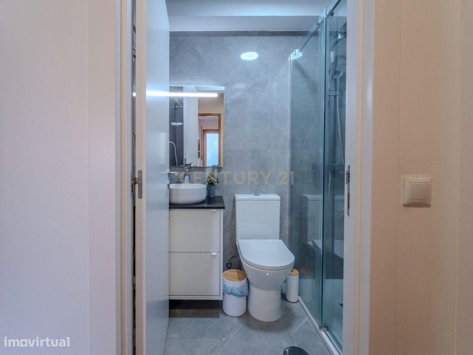 Apartamento Moderno em Vila do Conde com Vista para a Praia