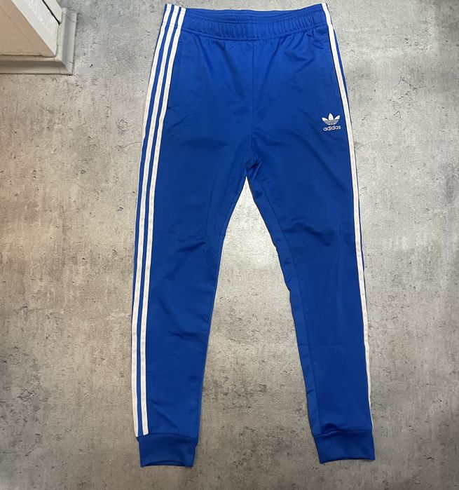 Spodnie adidas niebieskie