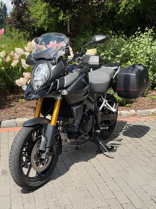 Suzuki DL 1000    2015