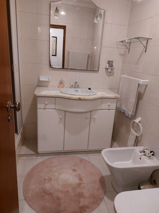 Quarto para alugar a professor/a