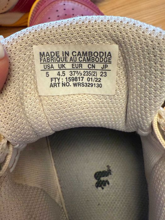 продам профи кроссовки для тенниса