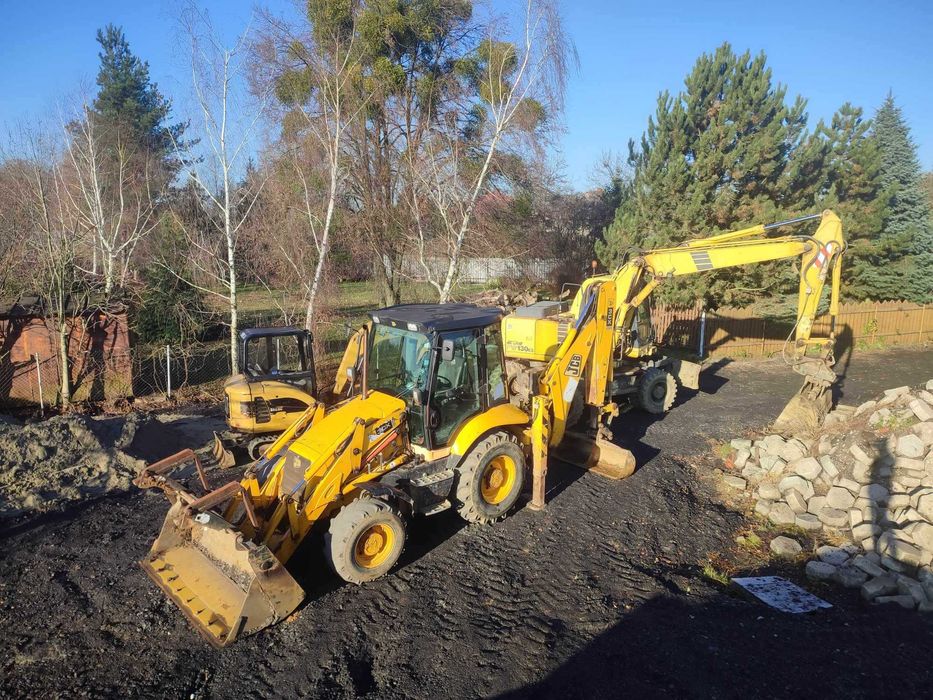 Usługi koparko-ładowarką wywóz ziemi gruzu niwelacja terenu wyburzenia