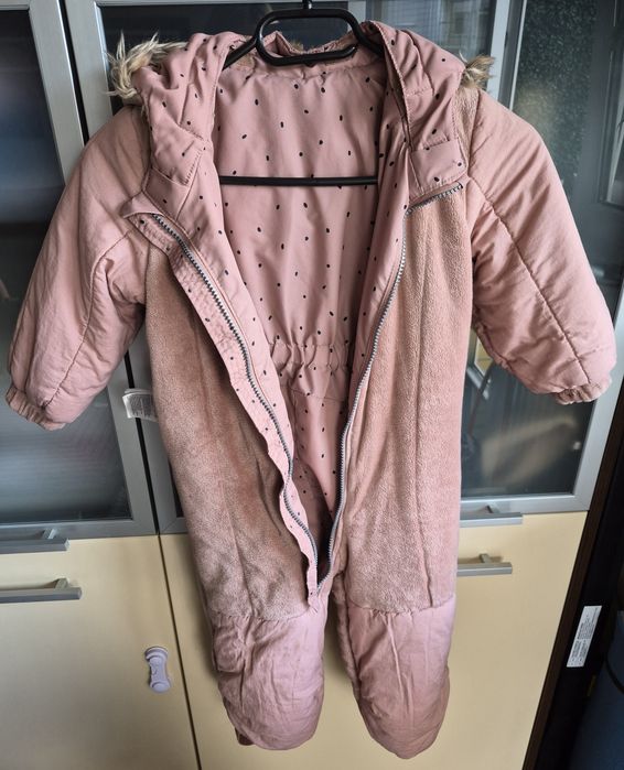 Kombinezon  dziecięcy  zimowy  H&M 92