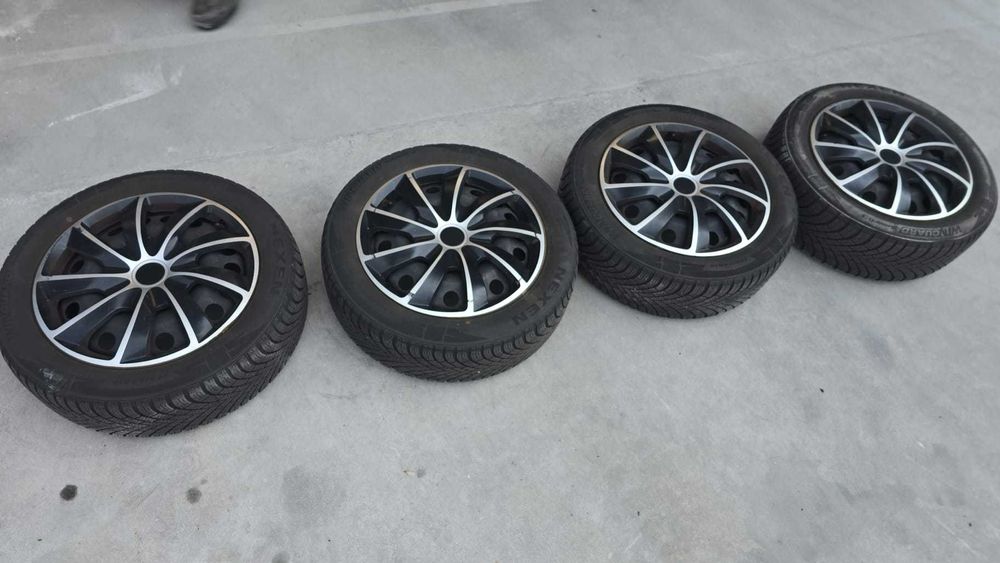 Jantes + Pneu Opel 4 furos 195/55/R16