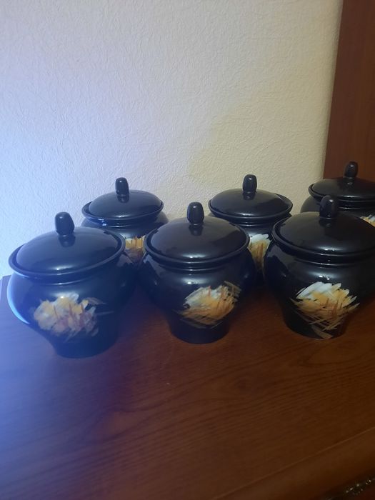 Горщики для запікання.