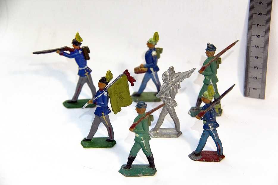Олов'яні солдатики