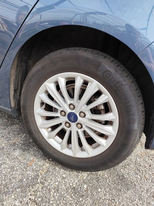 Jantes com pneus como novos 16 focus Titanium