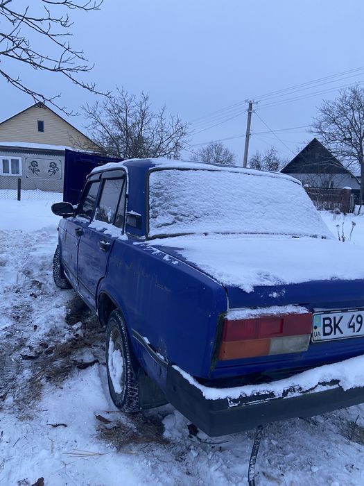 Ваз 2107 продам.