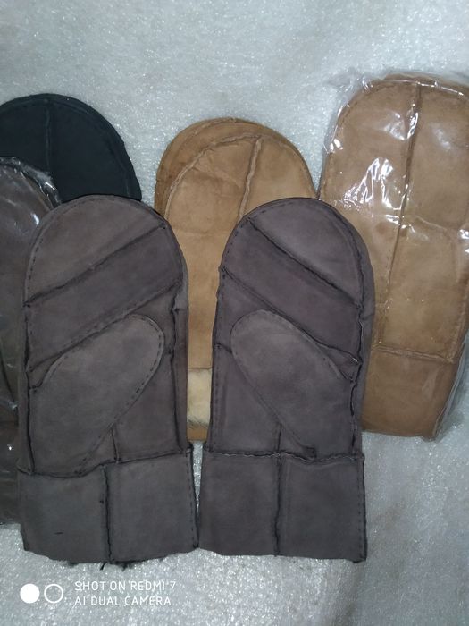 Кожаные варежки перчатки рукавицы с натуральным мехом унисекс
