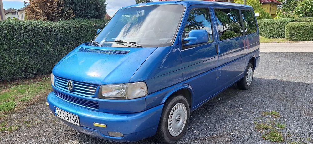 Volkswagen Caravelle Volkswagen Caravelle 2,5 TDI