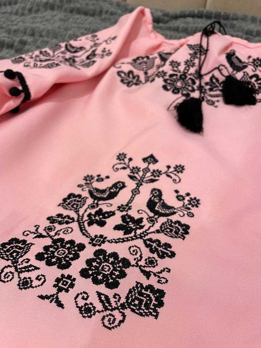 Вишиванка жіноча