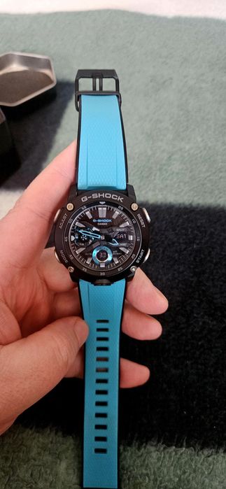 Sprzedam Casio G-Shock Ga-2000-1A2